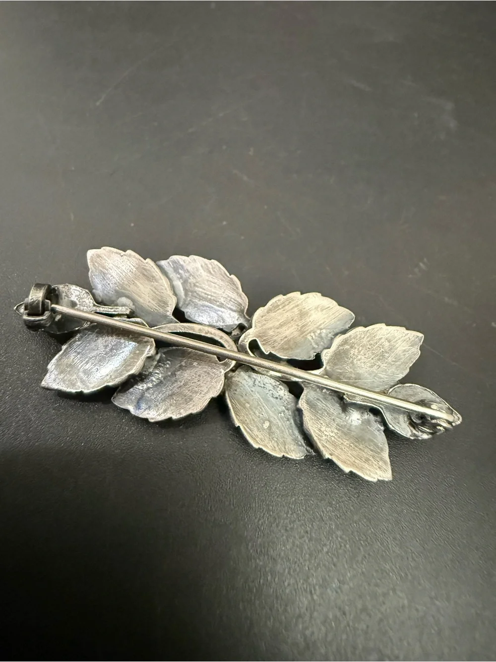 Vintage Unsigned Art Deco Marcasite Floral Leaf Brooch